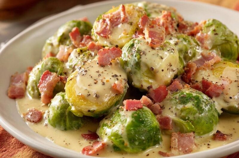 Creamy Garlic Brussels Sprouts with Bacon