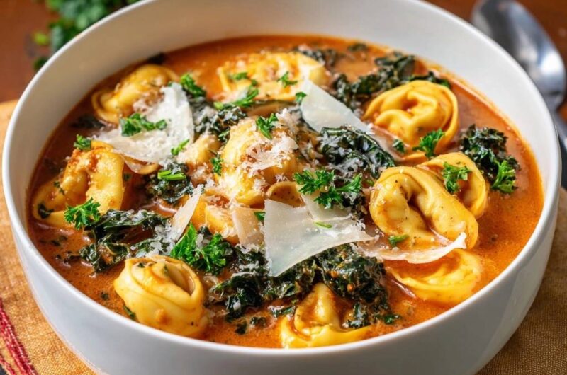 Creamy Tomato Tortellini Soup